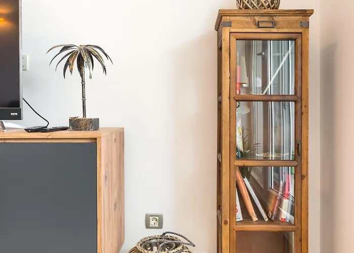 Apartment Sun & Palms Split